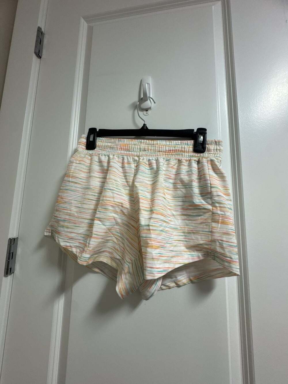 DSG Mid-Rise Stride Girls Short XL White Multi Spacedye
